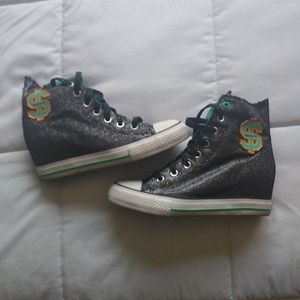 Daddys Money womens shoes by Skechers